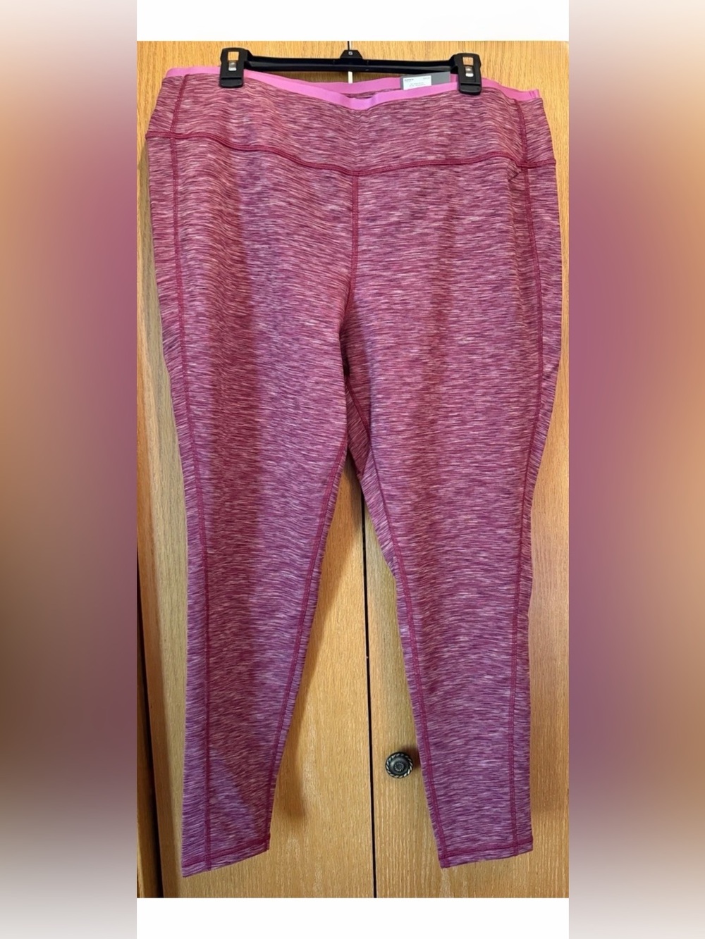 Womens Plus 3X Tek Gear Elastic Legging High Rise
Pink/Red NWT Wicking
Stretch